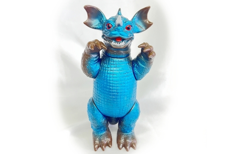 特撮フィギュアの高価買取なら買い取るゾウさん！ソフビやレトロ玩具の出張買取・遺品整理はお任せ