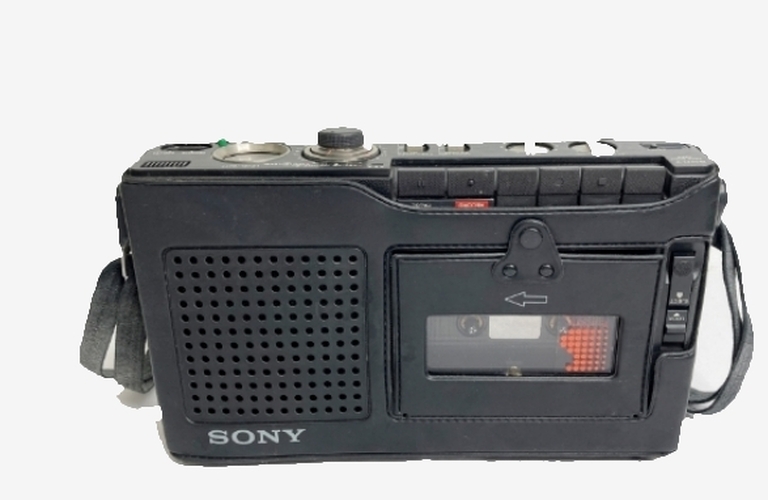 SONYカセットレコーダー高価買取事例【買い取るゾウさん】
